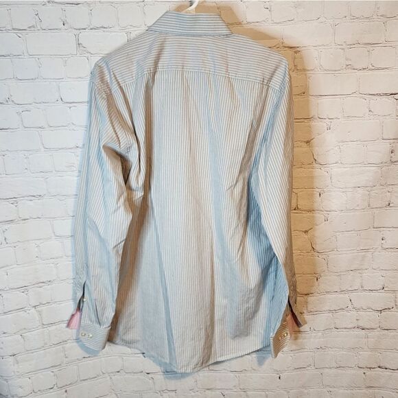 Men's Tallia longsleeve button-down shirt, size Medium - Picture 5 of 5